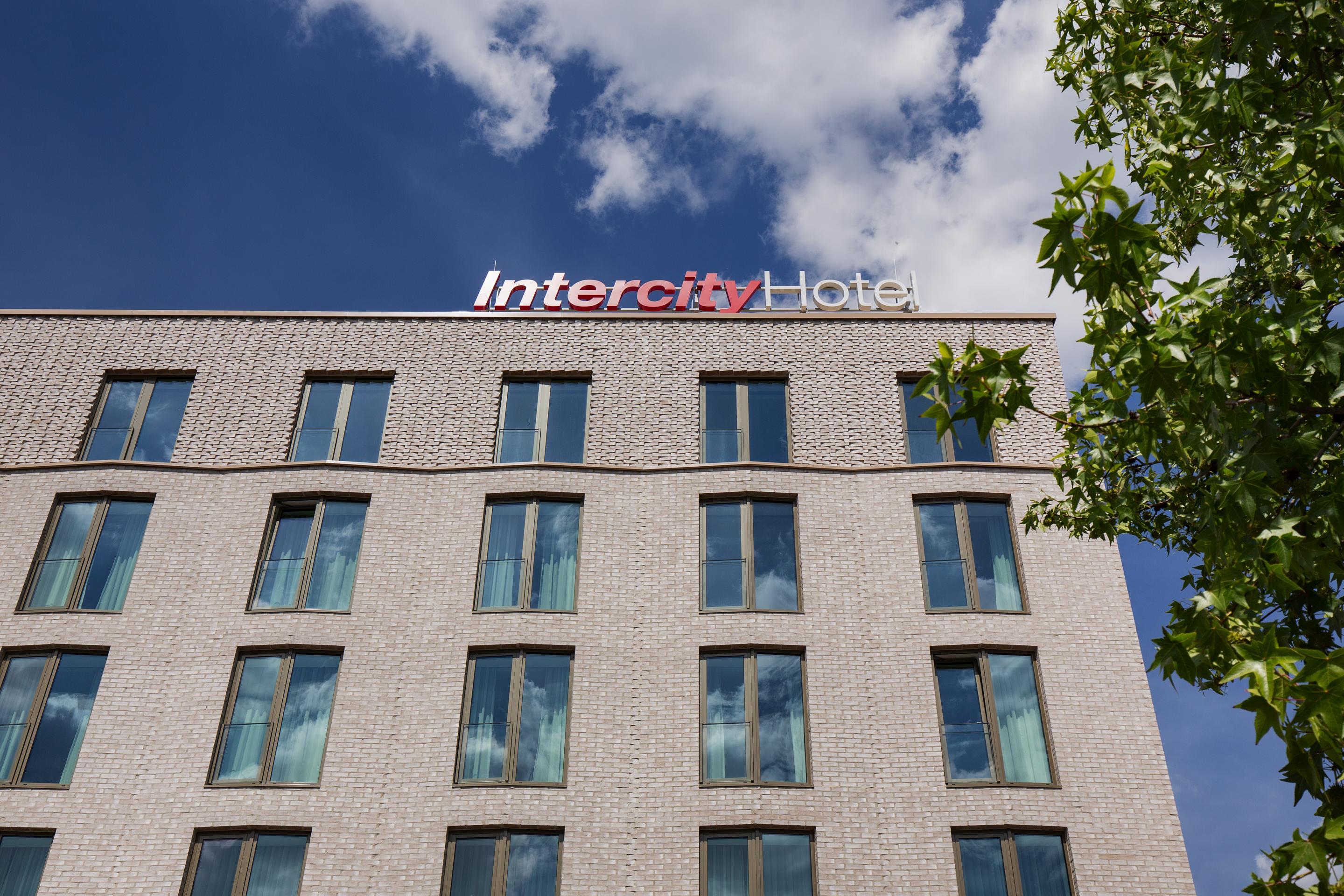 Intercityhotel Saarbruecken Exterior photo