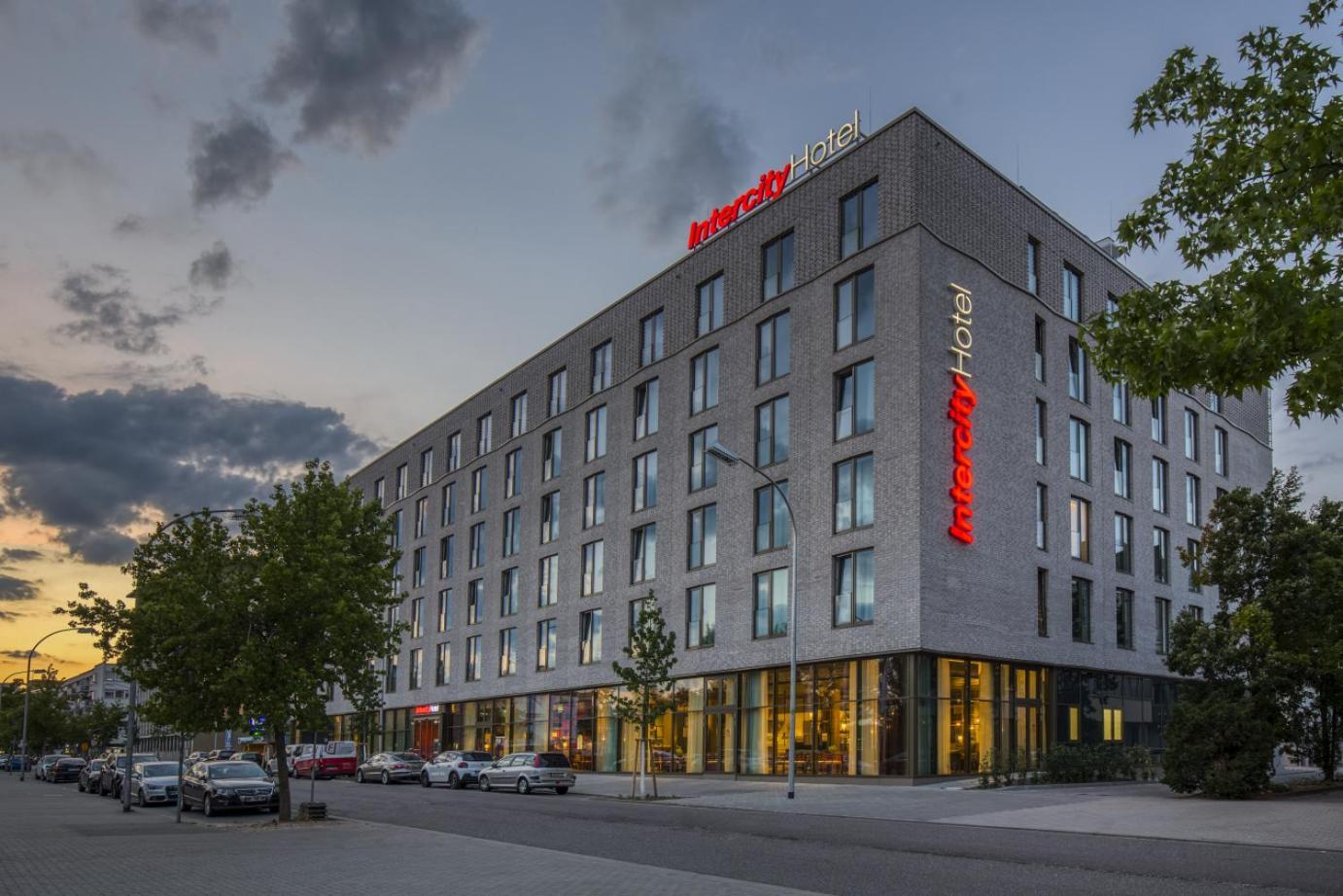 Intercityhotel Saarbruecken Exterior photo