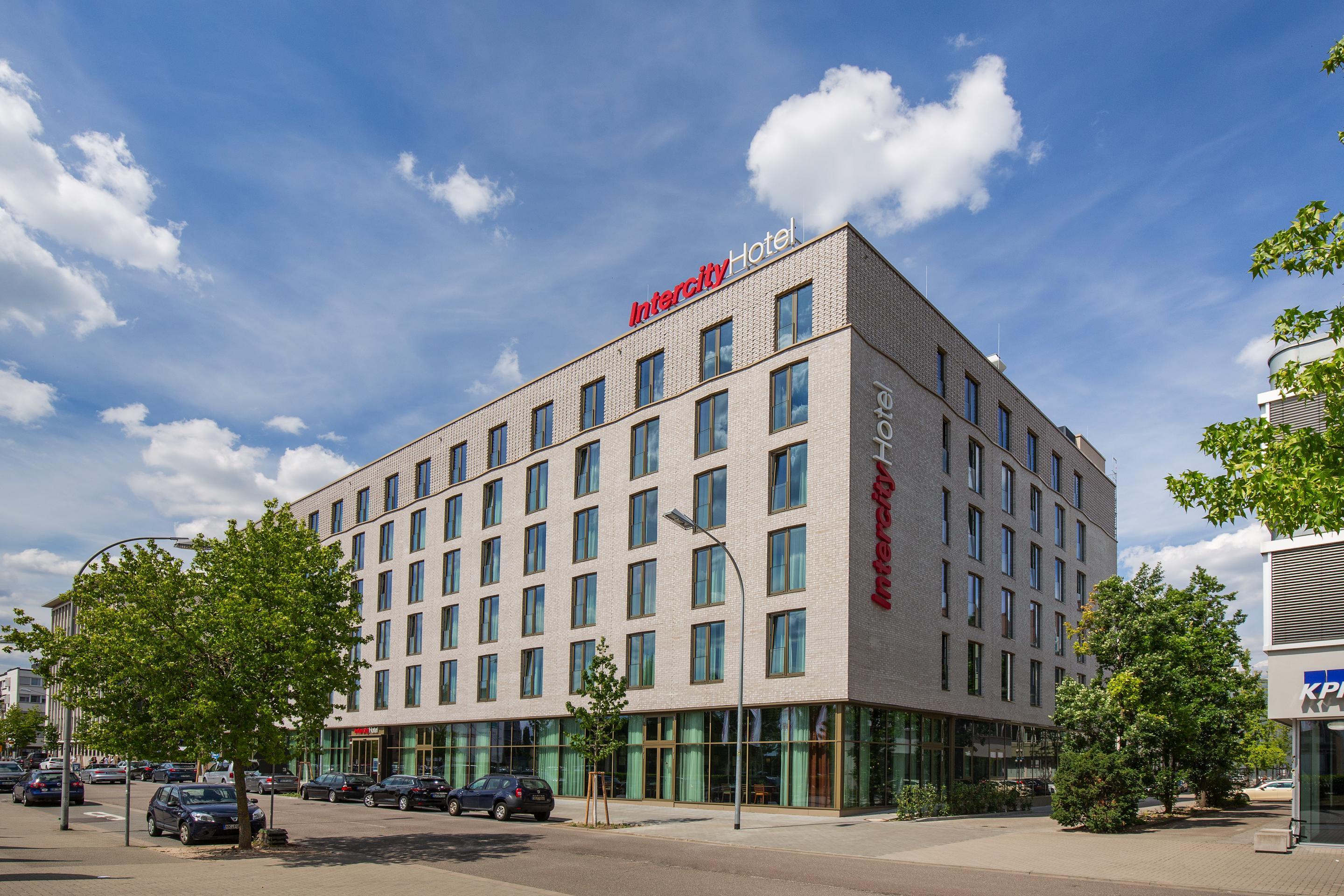 Intercityhotel Saarbruecken Exterior photo