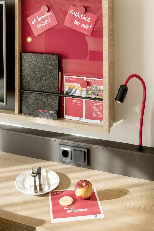 Intercityhotel Saarbruecken Exterior photo