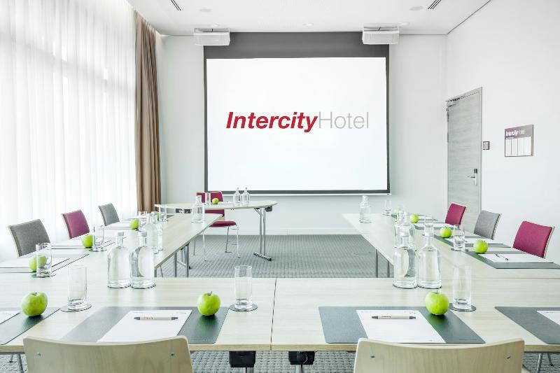 Intercityhotel Saarbruecken Exterior photo